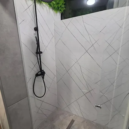 Lux Na Reki Krki וילה *